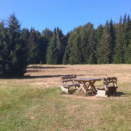 Apt.jana ,apt.terezka アパート Stožec